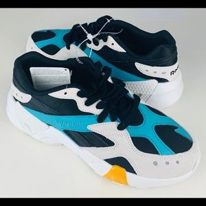 Reebok Womens Gigi Hadid Athletic Shoes Multicolor